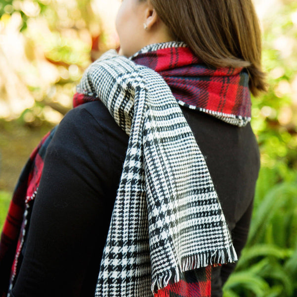 Red Checker Plaid Blanket Scarf: Red black plaid